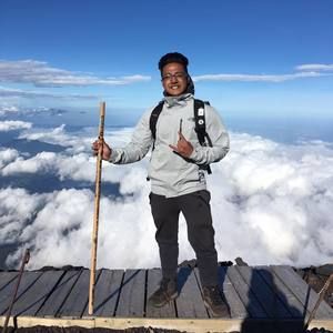 Meet your Posher, Christopher